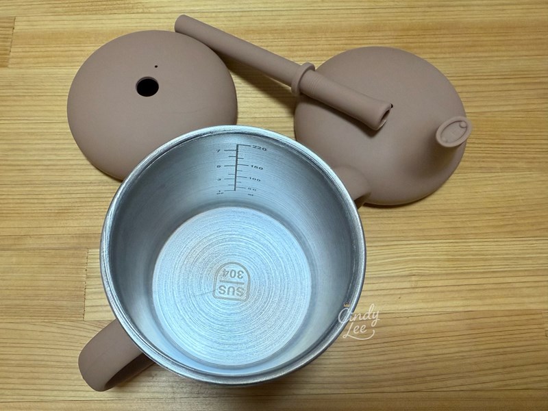 [育兒] 媽咪學苑【赫媽咪寶寶矽膠餐具組+水杯+剪刀+恐龍組